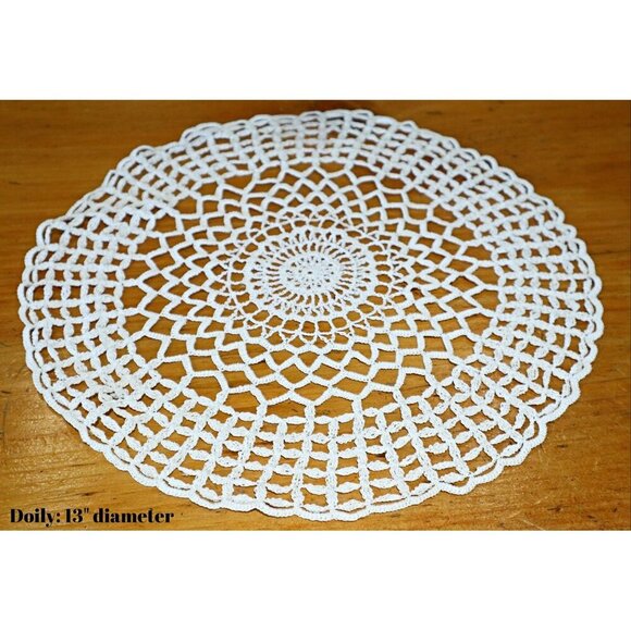3 Doilies Doily Crocheted Doily White  Vintage Doilies  V19 - Picture 2 of 4